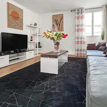 Culture, Charme Et Repos A La Buissiere Apartment