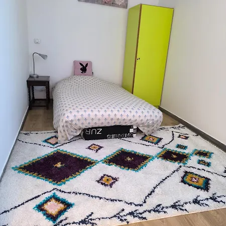 Apartment Culture, Charme Et Repos A La Buissiere